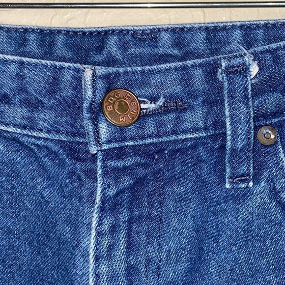 BDG cheeky super hi rise jean shorts - Picture 2 of 9